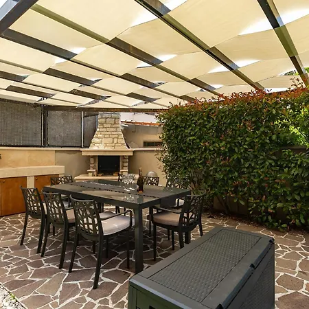 Apartment Banic Near Porec-spadici *